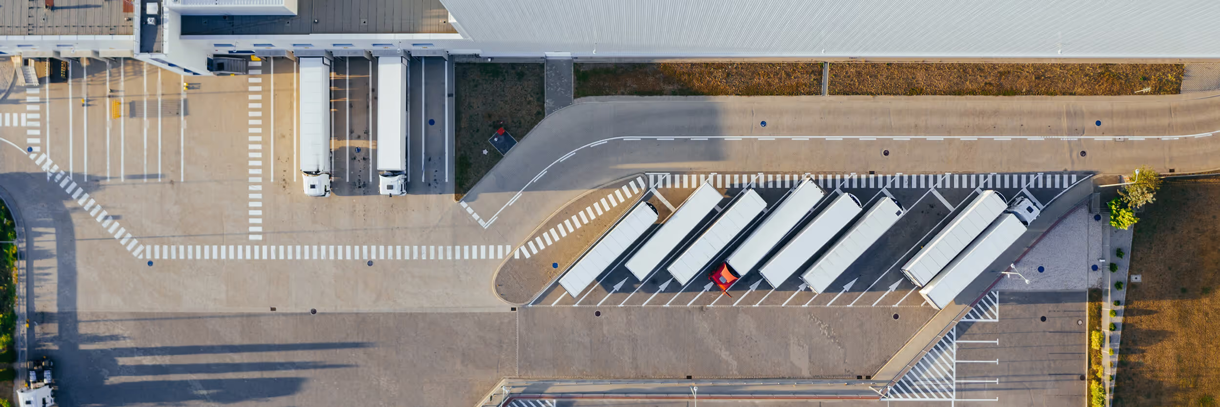Headerbild von Unterseite über die Transportversicherungen